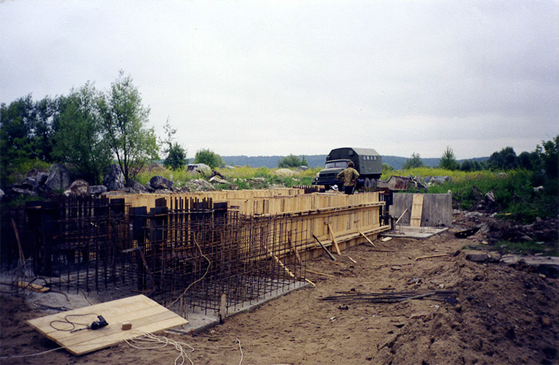 Бизнесмен Квон из Южной Кореи посетил офис в Москве и испытательный полигон струнного транспорта Юницкого в Озёрах для ознакомления с текущим этапом строительства