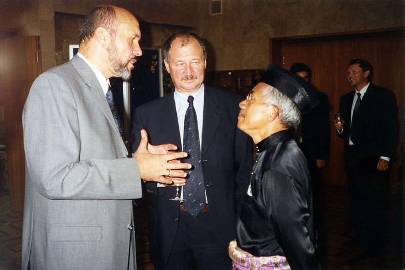 В посольстве Малайзии в Москве