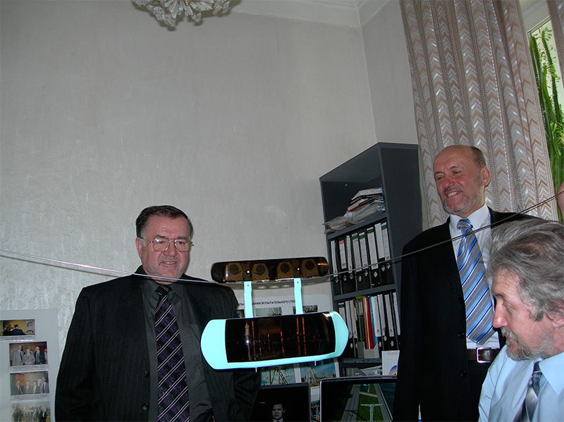 Презентация заместителю мэра города Хабаровска и директору Центра ООН-Хабитат в городе Москве действующей модели подвесного СТЮ