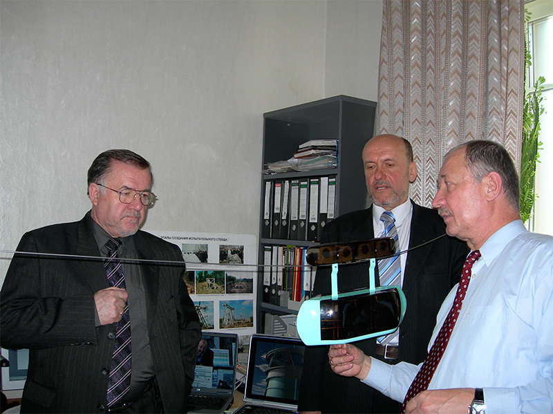 Презентация заместителю мэра города Хабаровска и директору Центра ООН-Хабитат в городе Москве действующей модели подвесного СТЮ