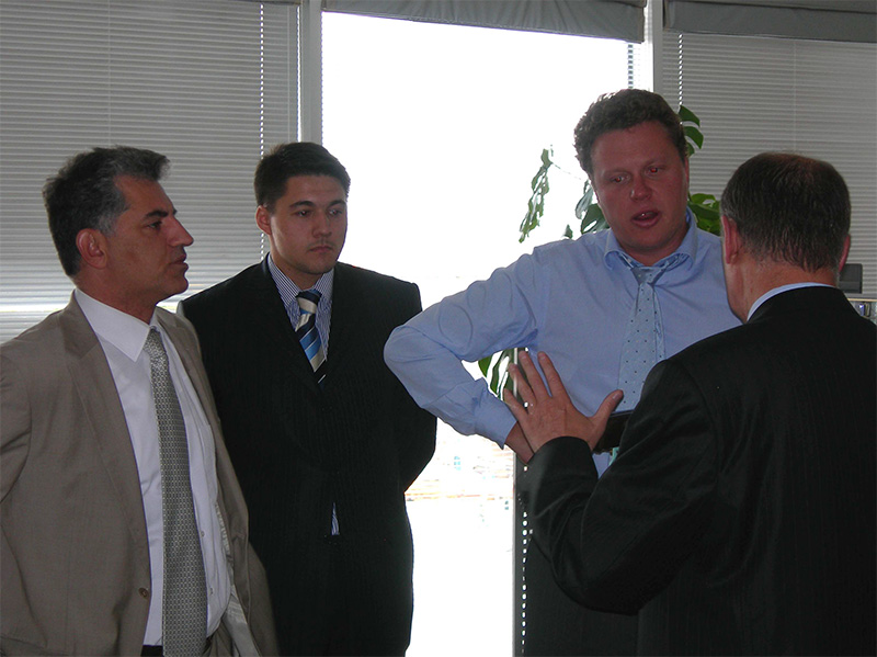 Анатолий Юницкий - Презентация президенту корпорации MIRAX GROUP Полонскому С.Ю. возможностей СТЮ по транспортной связи высотных зданий в Москве-Сити