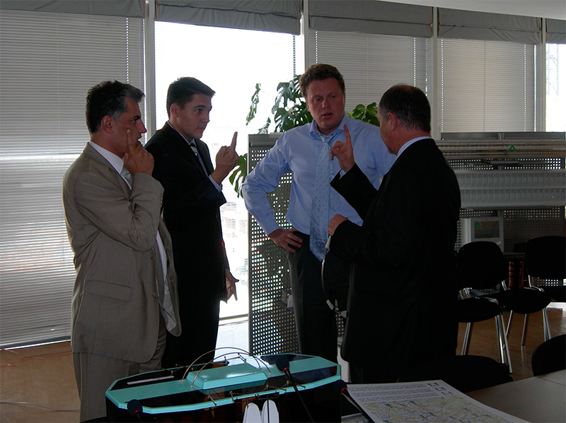 Анатолий Юницкий - Презентация президенту корпорации MIRAX GROUP Полонскому С.Ю. возможностей СТЮ по транспортной связи высотных зданий в Москве-Сити