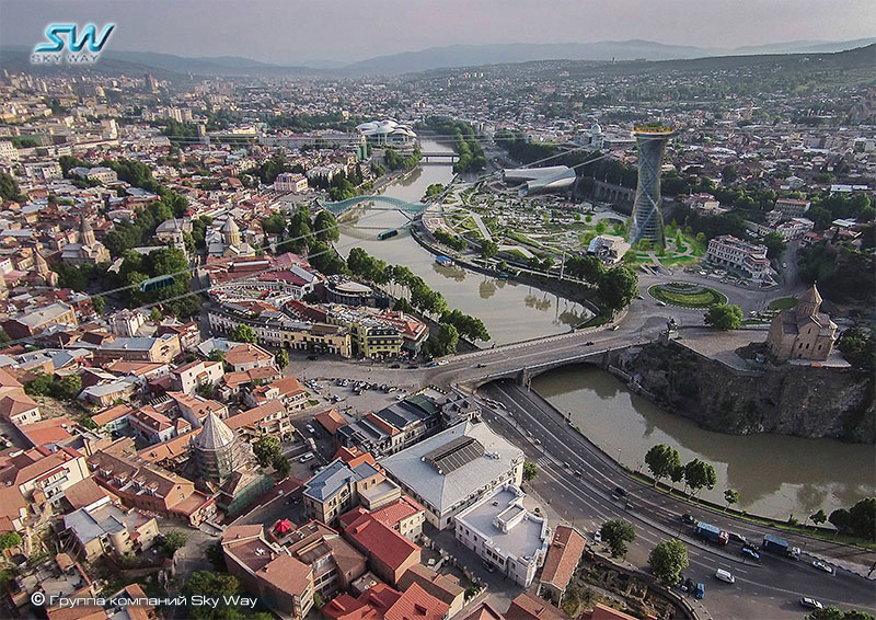 Центральная станция SkyWay в историческом центре Тбилиси