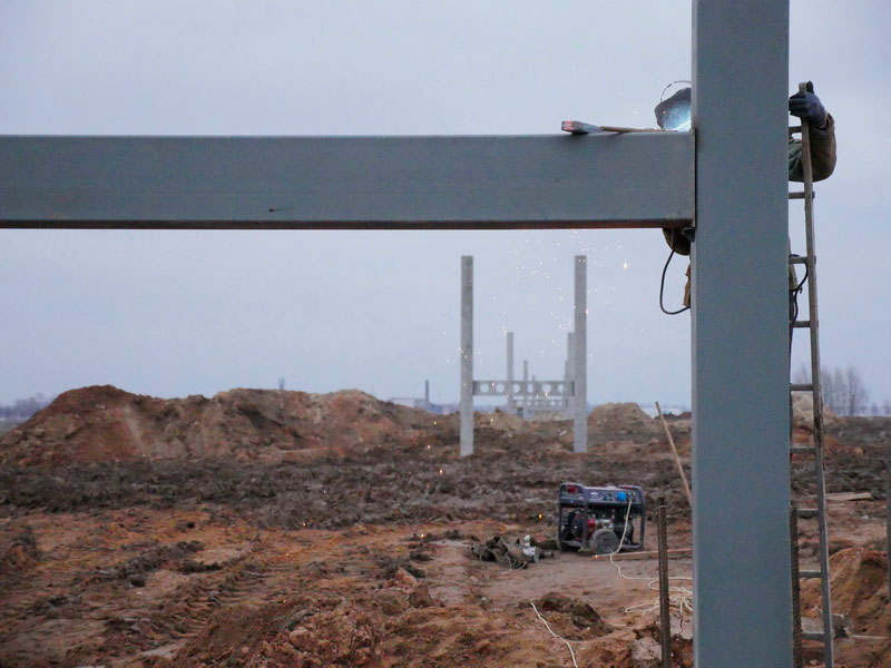 ЭкоТехноПарк SkyWay - сварка элементов конструкции