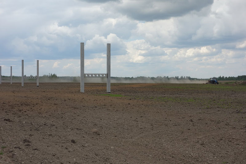 ЭкоТехноПарк SkyWay: культуртехнические работы (дискование, культивация, посев травы, уход за садом и высокими грядками)