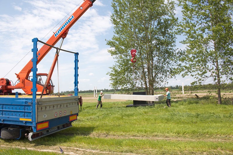 ЭкоТехноПарк SkyWay: распределение Г-образных опор, изготовленных на заводе БЭСИ, по всей длине лёгкой трассы SkyWay