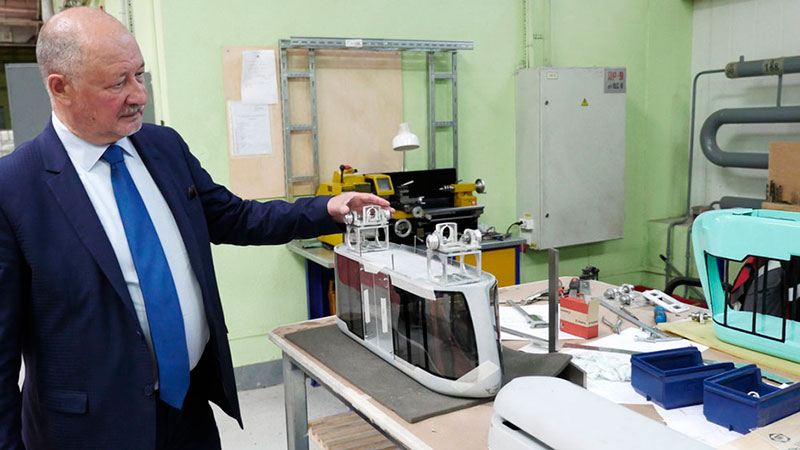 Анатолий Юницкий посетил помещения опытно-экспериментального производства Юнибус и строительную площадку ЭкоТехноПарка, где лично проконтролировал ход работ по всем направлениям и дал ряд распоряжений по оптимизации производственных процессов