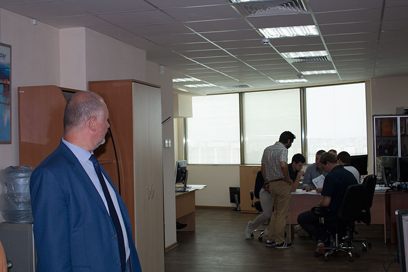 14:01 - Контроль за работой инженеров ЗАО Струнные технологии