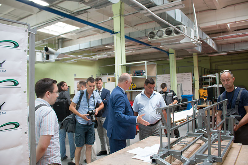 14:37 - Демонстрация элементов стального каркаса юнибайка