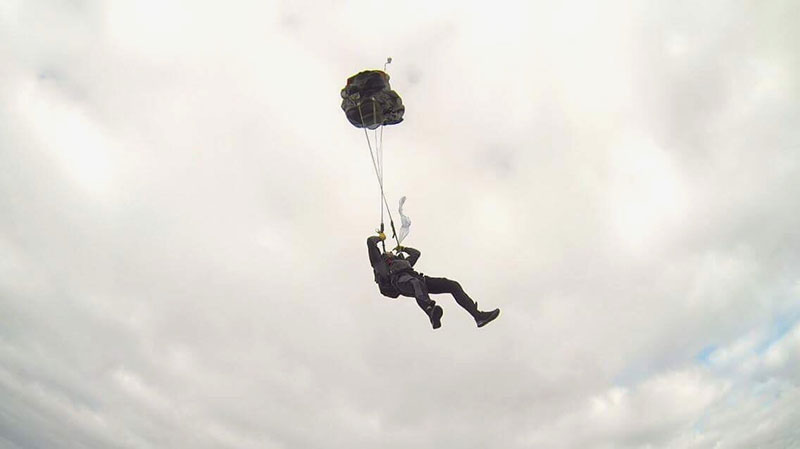 По словам Робертаса, в SkyWay его привлекает новизна, экологичность и бескрайние возможности проекта, а также самое главное - то, что этот транспорт действительно спасет планету: Нам дан шанс стать акционерами в грандиозном проекте. Я захотел сделать что-то такое, что может не каждый. Этим прыжком я хочу сказать всему миру, что SkyWay - это самый лучший, самый масштабный проект в мире, и что SkyWay будет не только на земле, но и на небе.