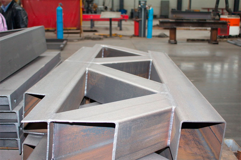 Сборочные узлы анкерных опор грузовой трассы SkyWay