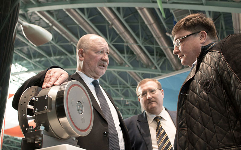 Анатолий Юницкий - подвижной состав SkyWay показан в Минске