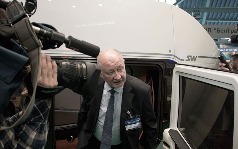 Анатолий Юницкий - подвижной состав SkyWay показан в Минске