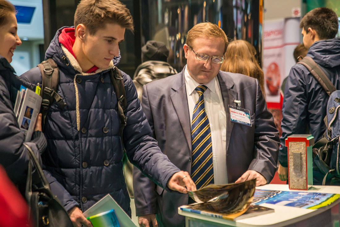 SkyWay: фотографии с выставки Energy Expo 2016