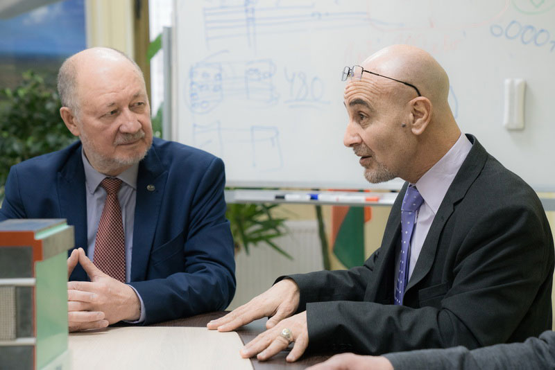 Анатолий Юницкий стал почётным вице-президентом Арабо-Словацкой торгово-промышленной палаты