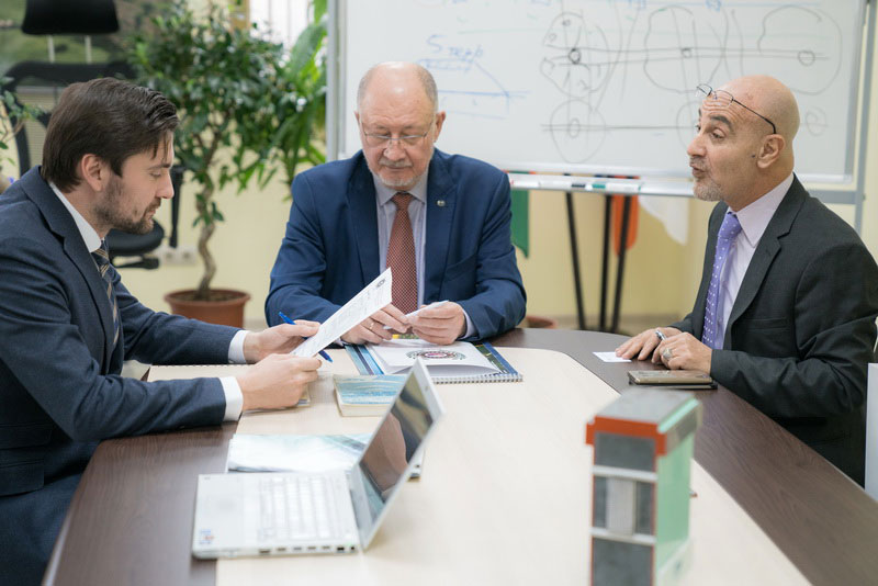 Анатолий Юницкий стал почётным вице-президентом Арабо-Словацкой торгово-промышленной палаты