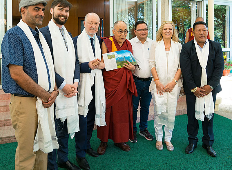 Anatoli Unitsky - Meeting with Dalai Lama