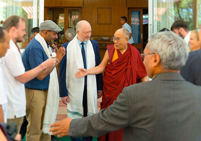 Anatoli Unitsky - Meeting with Dalai Lama