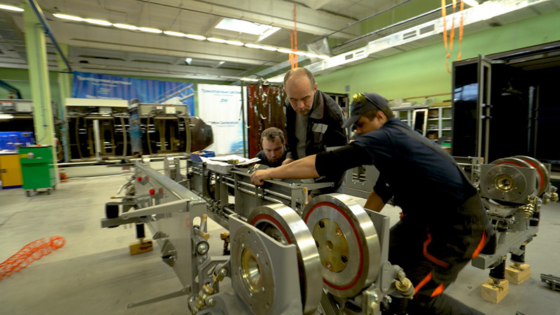 Свежие кадры из цехов опытно-экспериментального производства SkyWay