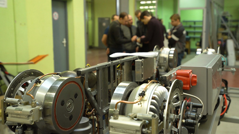 Свежие кадры из цехов опытно-экспериментального производства SkyWay