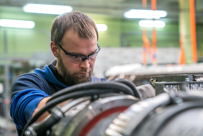 Свежие кадры из цехов опытно-экспериментального производства SkyWay