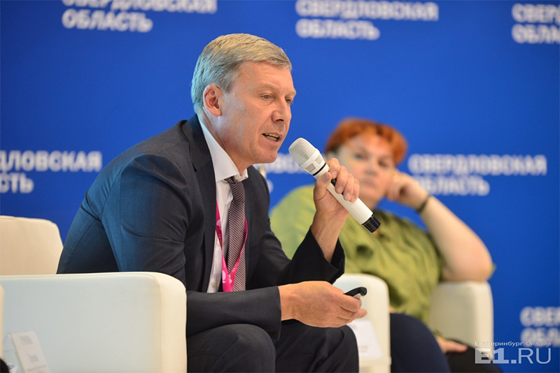 Метро требует больших затрат по финансам и по времени, поэтому мэрии пришлось искать другие варианты транспорта, говорит Алексей Белышев