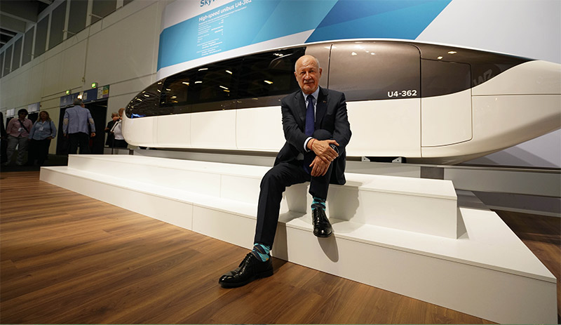 Презентация высокоскоростного юнибуса на выставке InnoTrans-2018