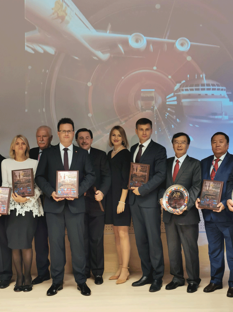 Струнный транспорт на выставке TRAKO 2019